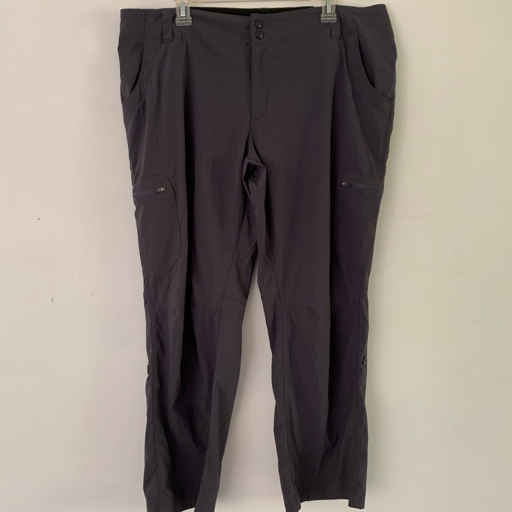 LL Bean Sz 20 Regular Comfort Trail Pants Iron Gray NWT